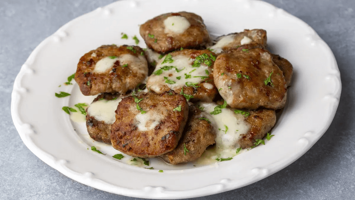 Kaşarlı Köfte